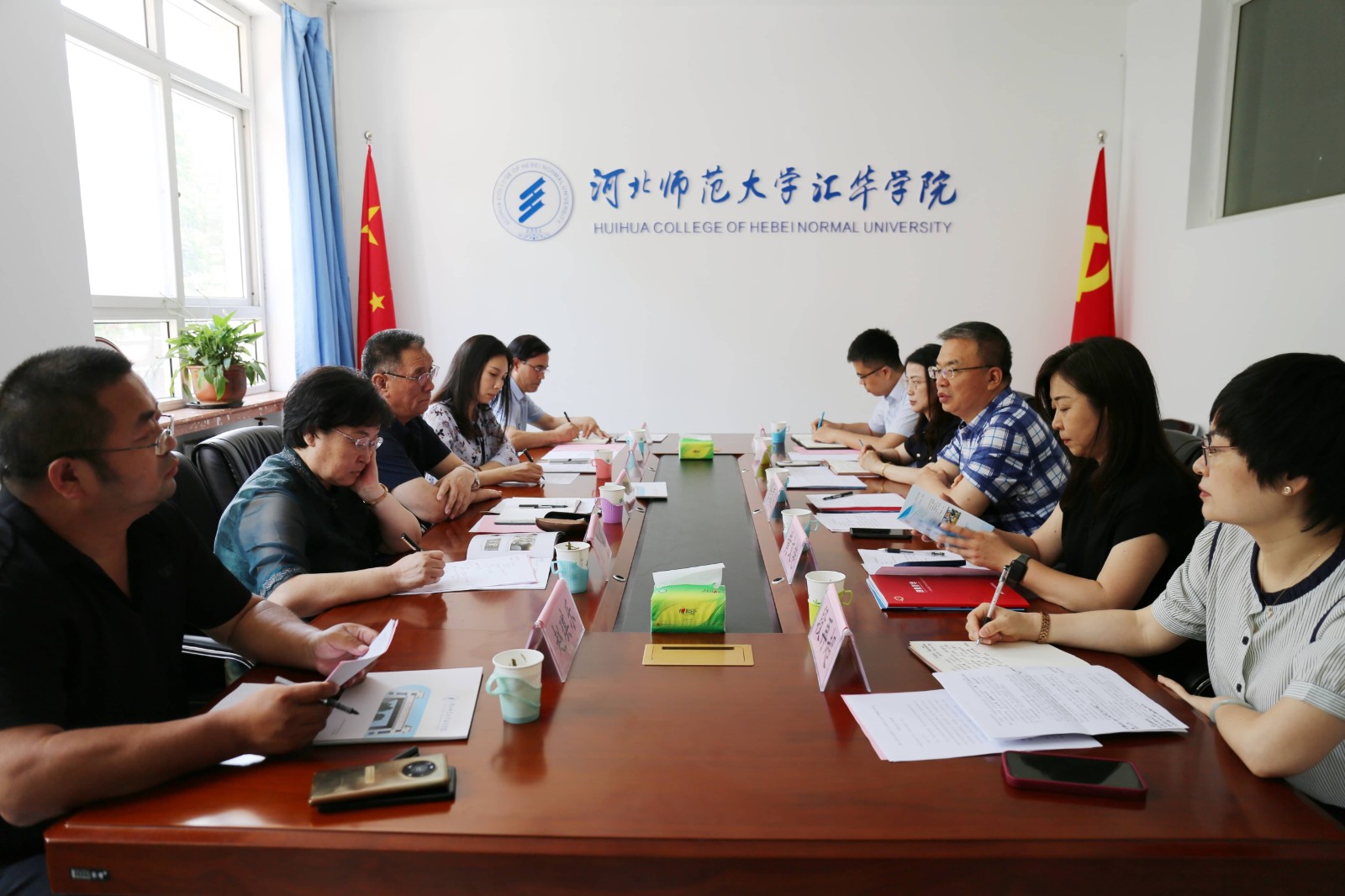 　6月6日，我会秘书长刘献社一行赴河北师范大学汇华学院开展调研，双方围绕成果转化、课程共建、现代产业学院、教育出海等方向进行了深入交流座谈。