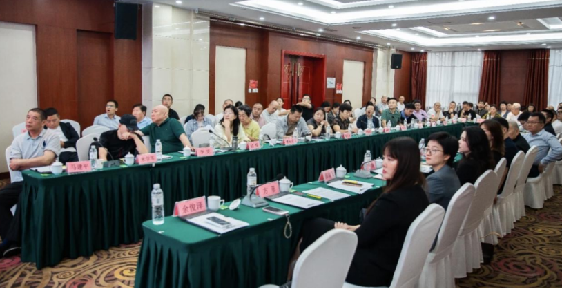 8月27日，我会应邀参加琼冀合作座谈推介会